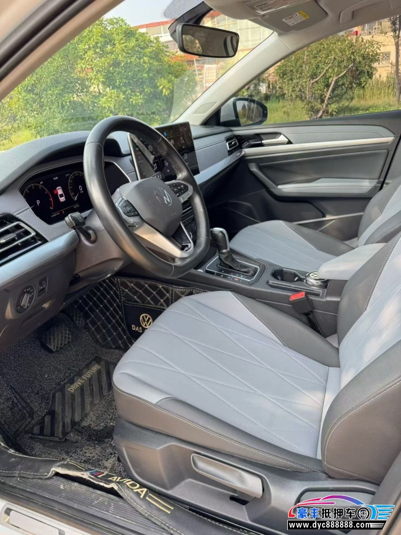 22年大众朗逸轿车抵押车出售