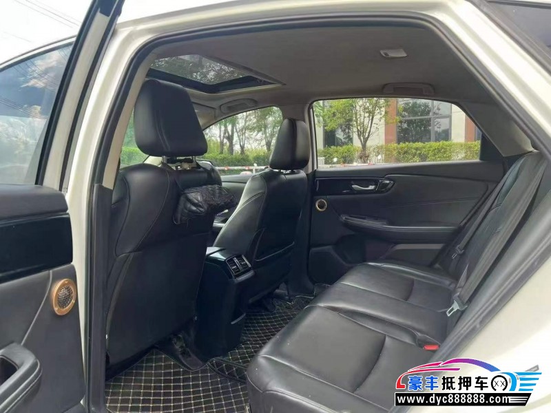 20年本田凌派轿车抵押车出售