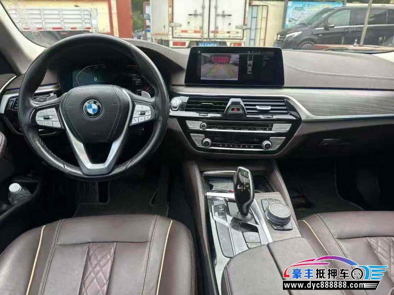 20年宝马5系轿车抵押车出售