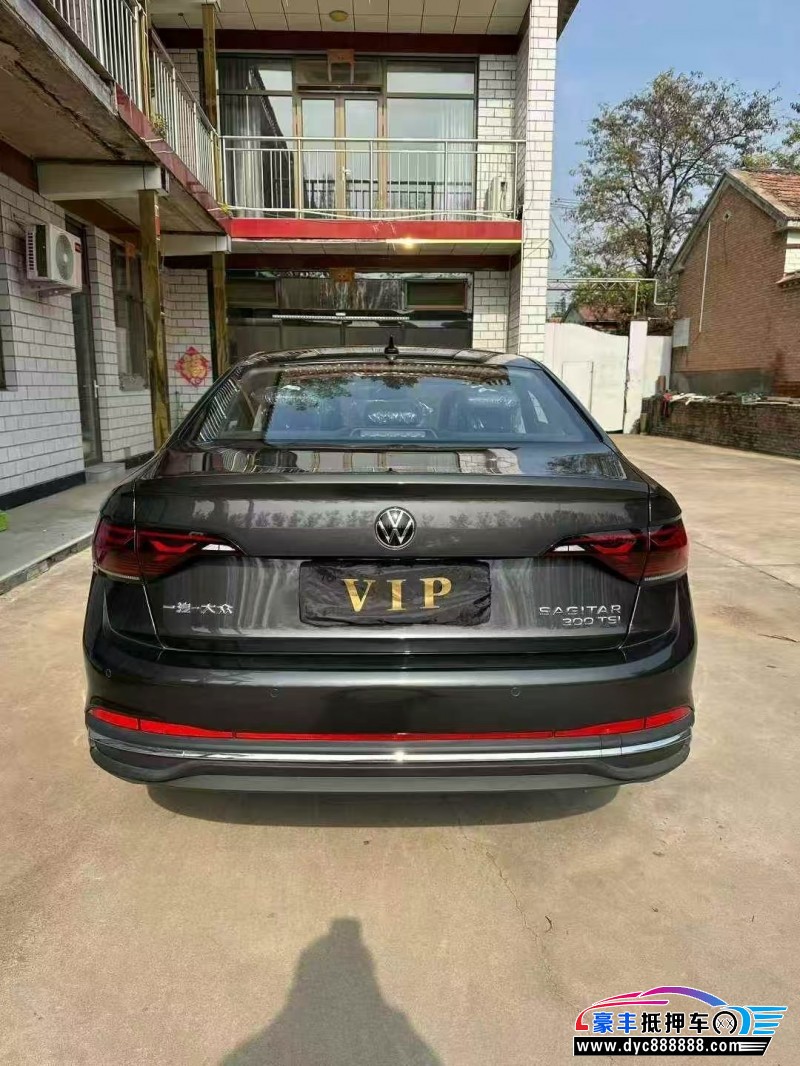 25年大众速腾轿车抵押车出售