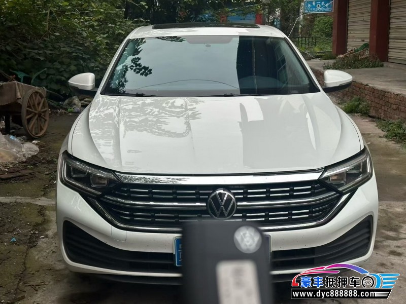 25年大众速腾轿车抵押车出售