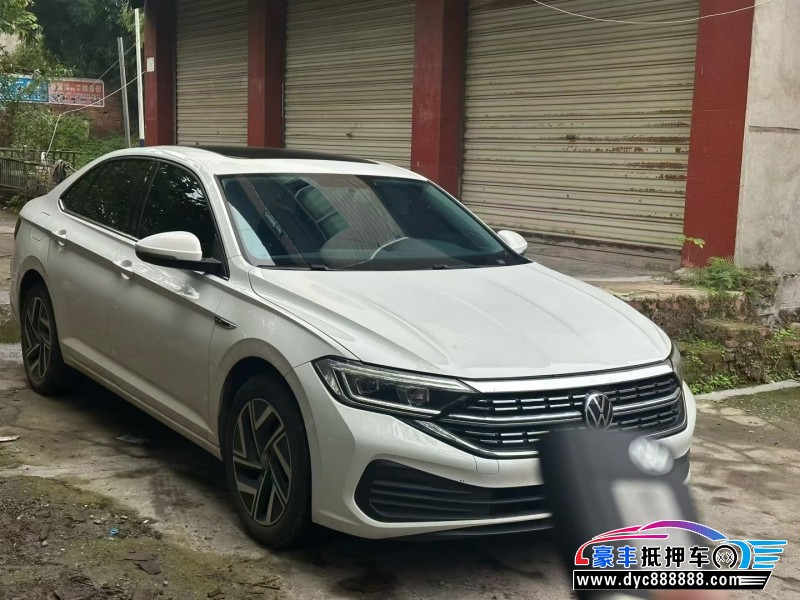 25年大众速腾轿车抵押车出售