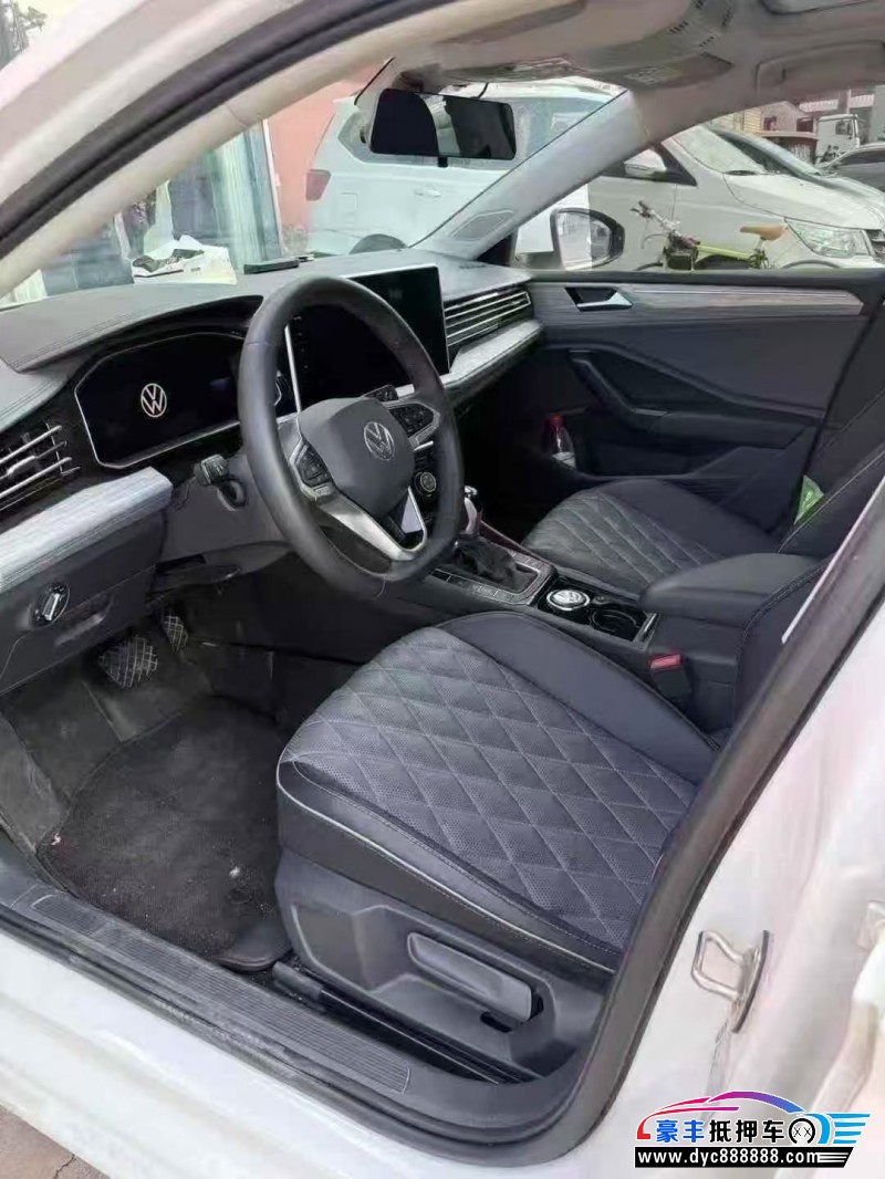 24年大众速腾轿车抵押车出售