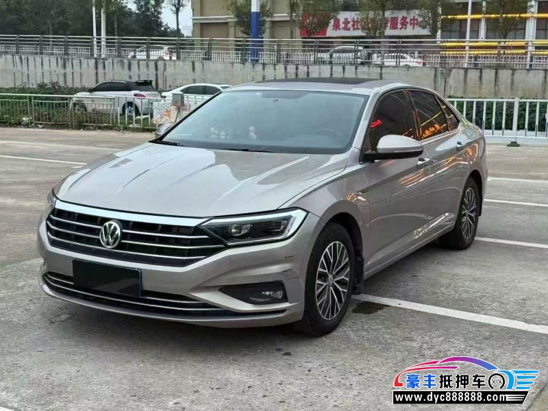 21年大众速腾轿车抵押车出售