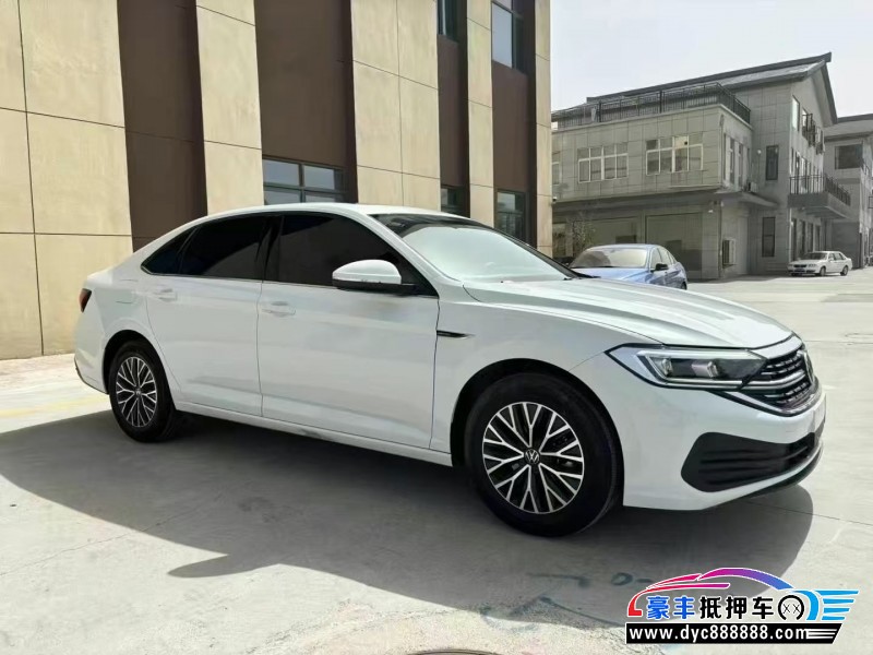 25年大众速腾轿车抵押车出售