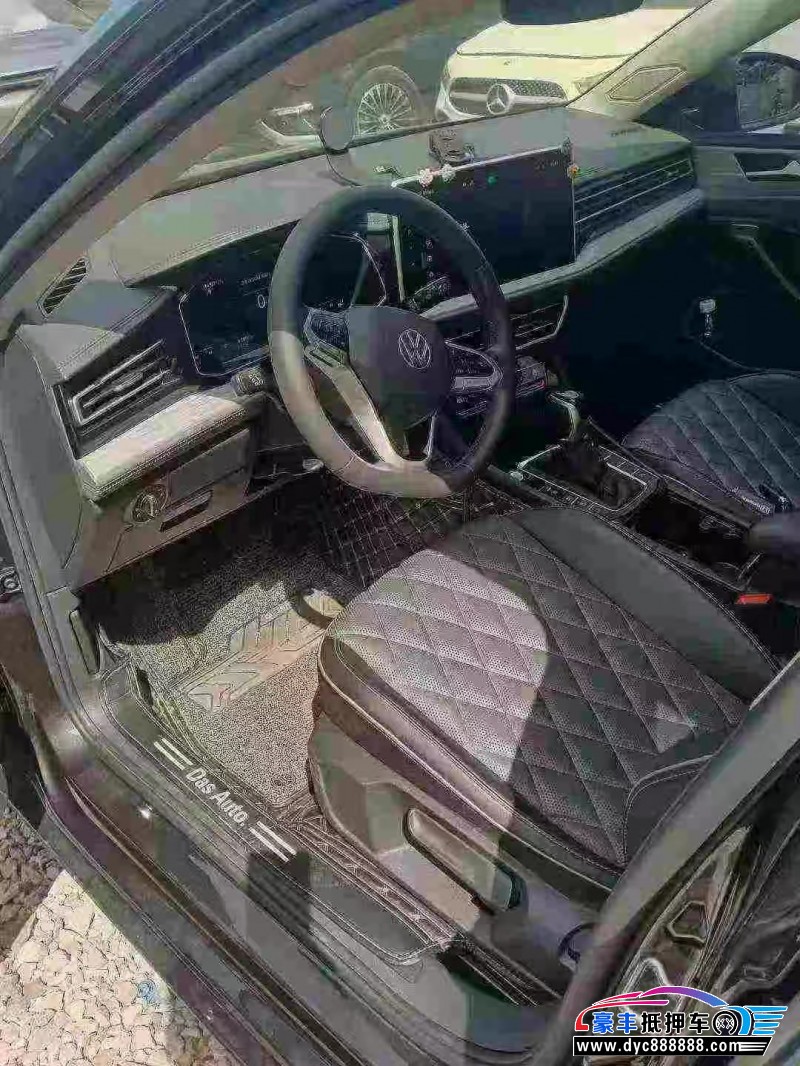 22年大众速腾轿车抵押车出售