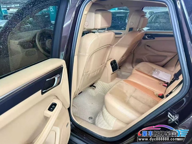 17年保时捷Macan迈凯轿车抵押车出售