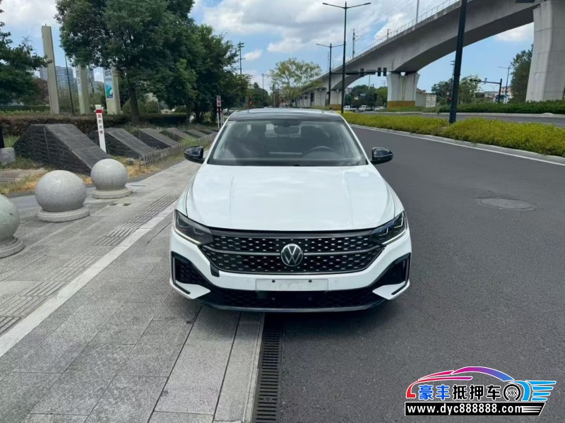 22年大众朗逸轿车抵押车出售