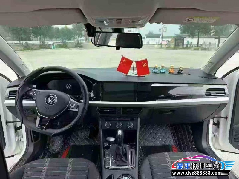 22年大众朗逸轿车抵押车出售