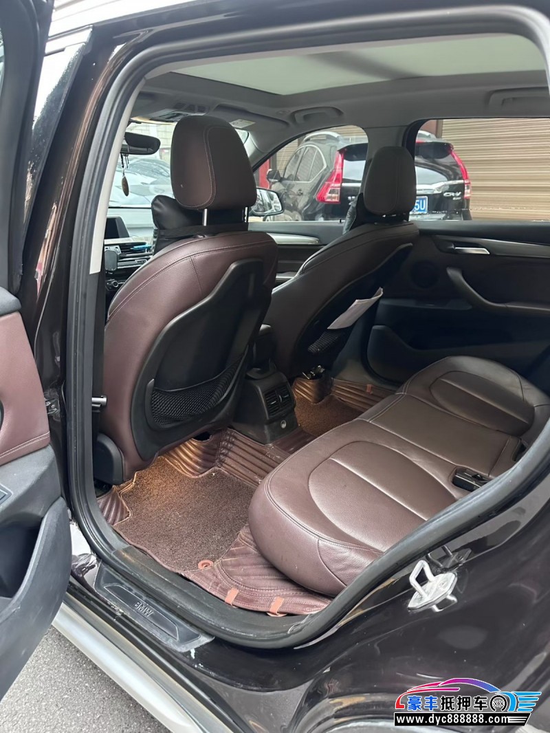 18年宝马X1SUV抵押车出售