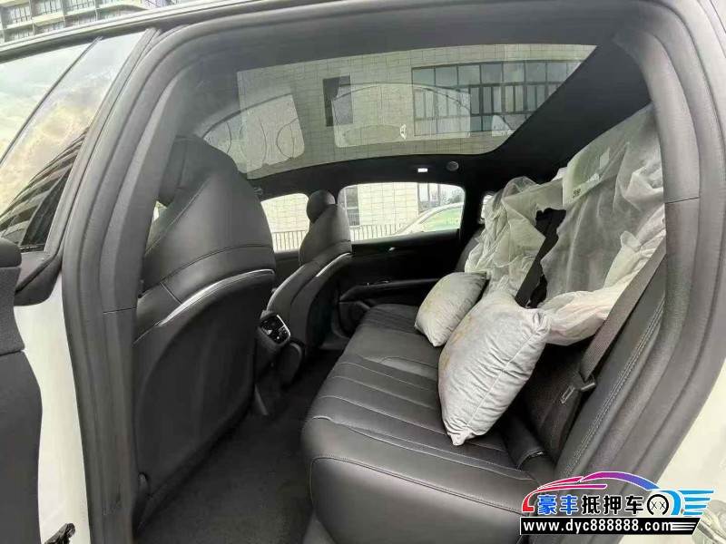 25年长安深蓝L07轿车抵押车出售