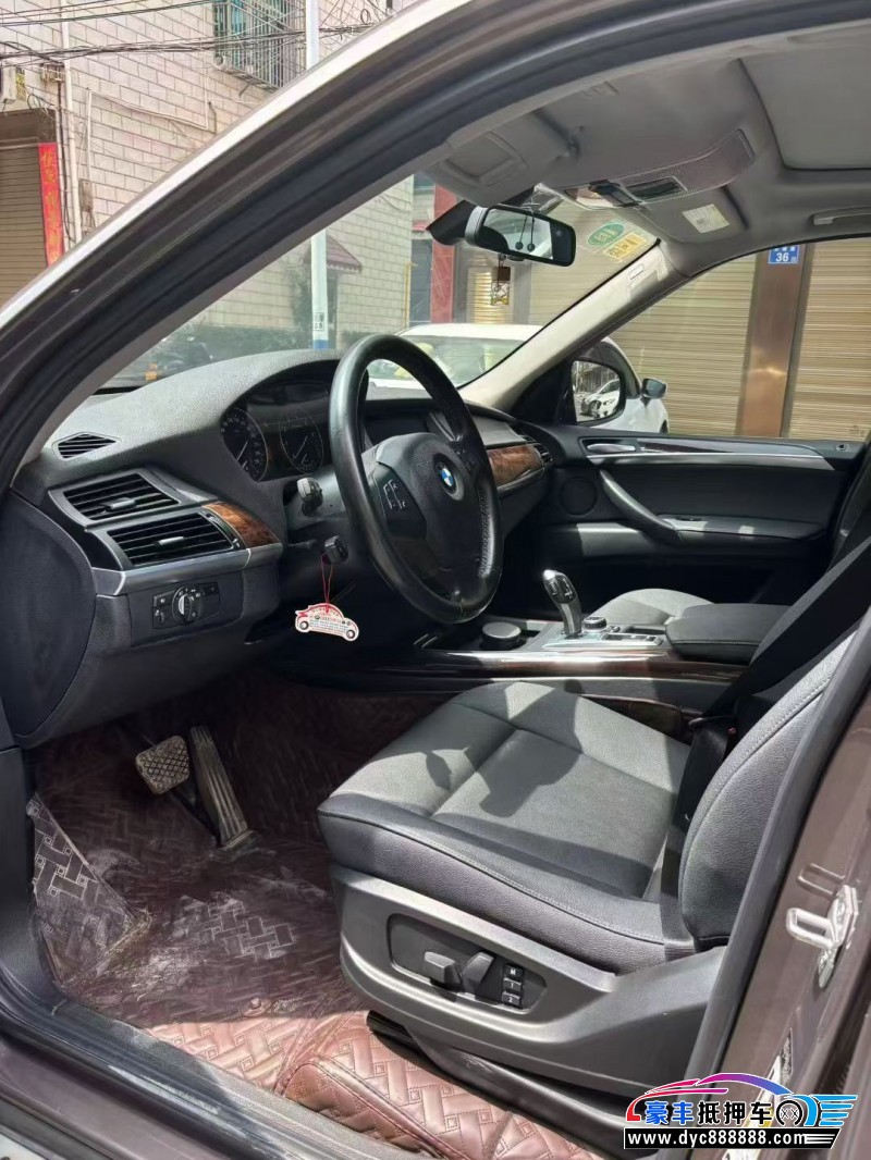 13年宝马X5SUV抵押车出售