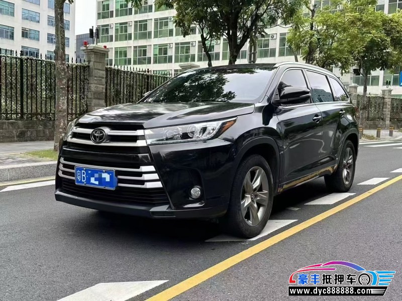 22年丰田汉兰达轿车抵押车出售