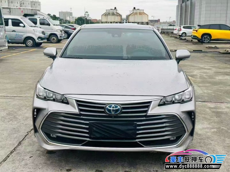 21年丰田亚洲龙轿车抵押车出售