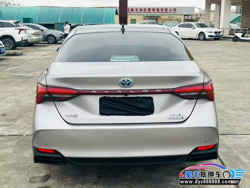 21年丰田亚洲龙轿车抵押车出售