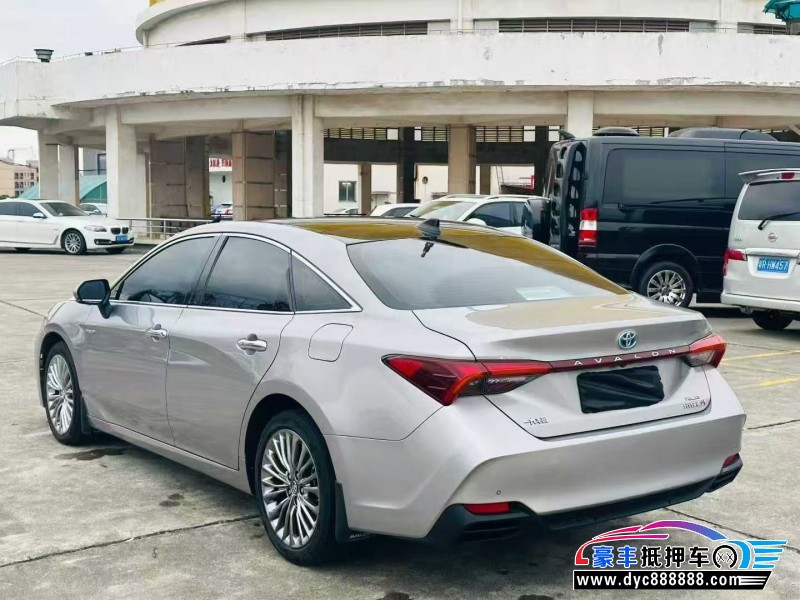 21年丰田亚洲龙轿车抵押车出售