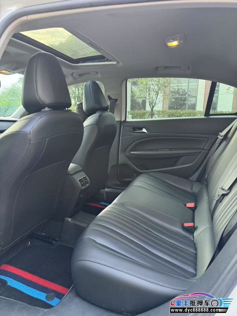 24年标致408轿车抵押车出售