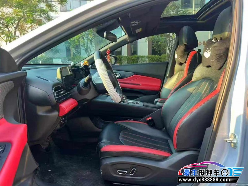 23年传祺影豹轿车抵押车出售