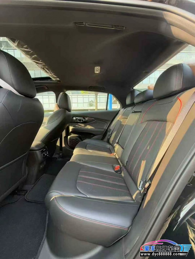 24年传祺影豹轿车抵押车出售