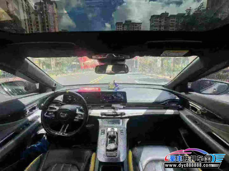 22年传祺影豹轿车抵押车出售