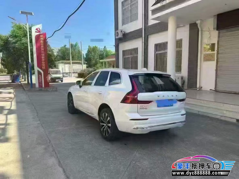 25年沃尔沃XC60轿车抵押车出售