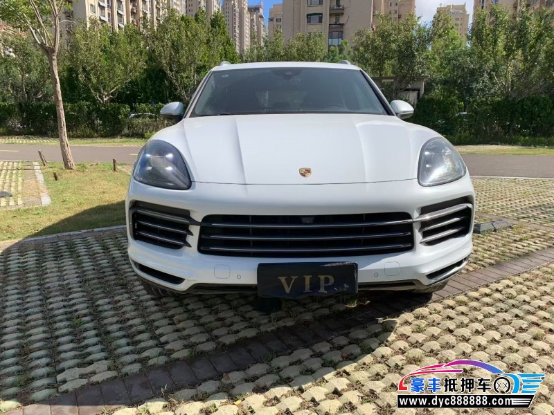 18年保时捷卡宴SUV抵押车出售