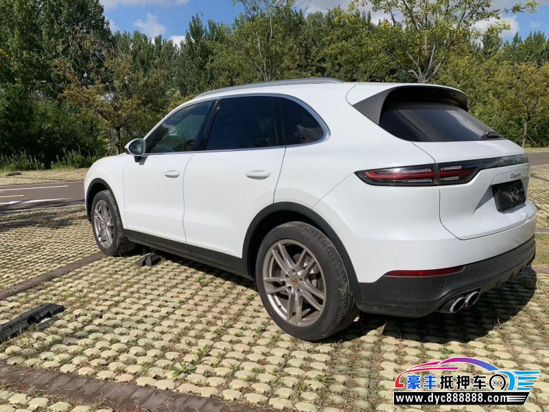 18年保时捷卡宴SUV抵押车出售