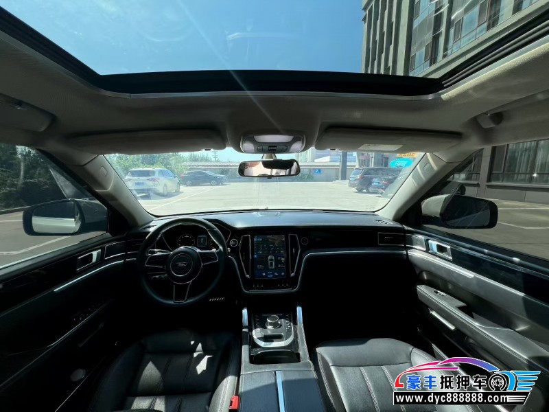 17年众泰T700轿车抵押车出售