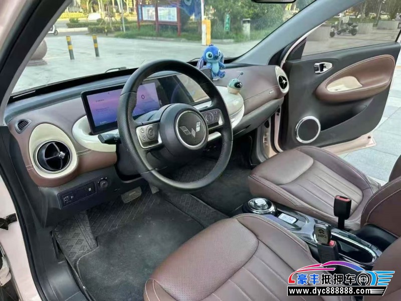 24年五菱缤果轿车抵押车出售