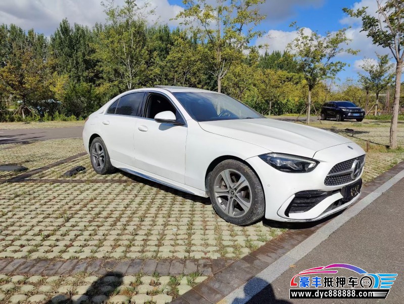 22年奔驰C轿车抵押车出售