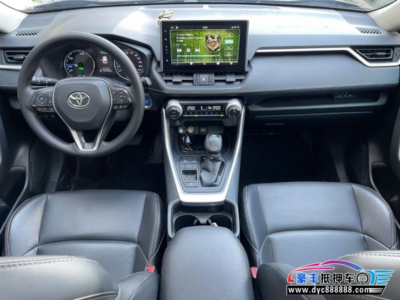 21年丰田威兰达轿车抵押车出售