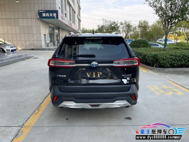 21年丰田威兰达轿车抵押车出售