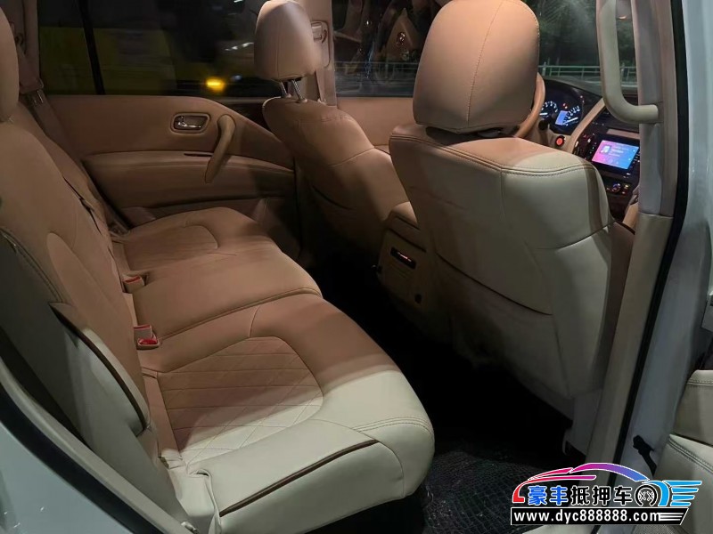 19年日产途乐轿车抵押车出售