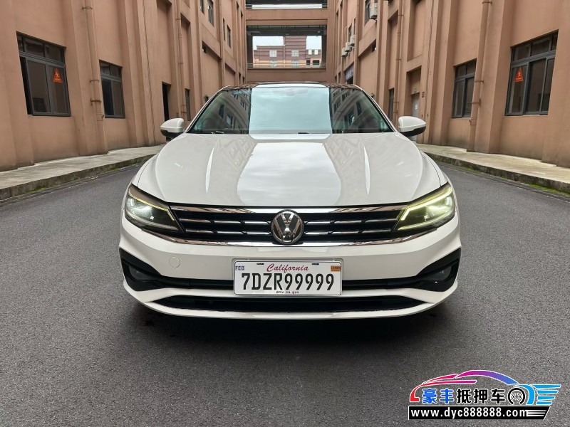 19年大众凌渡轿车抵押车出售