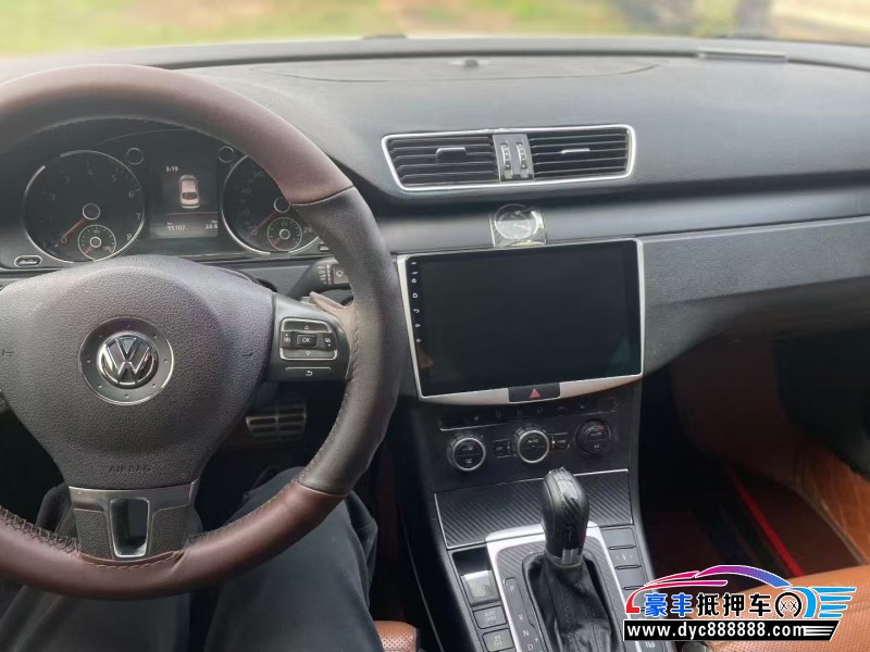 15年大众CC轿车抵押车出售