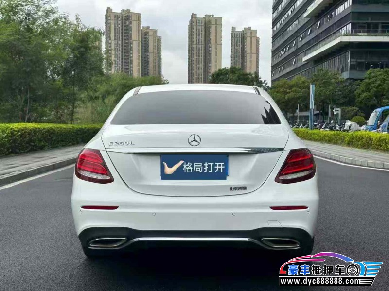 19年奔驰E轿车抵押车出售