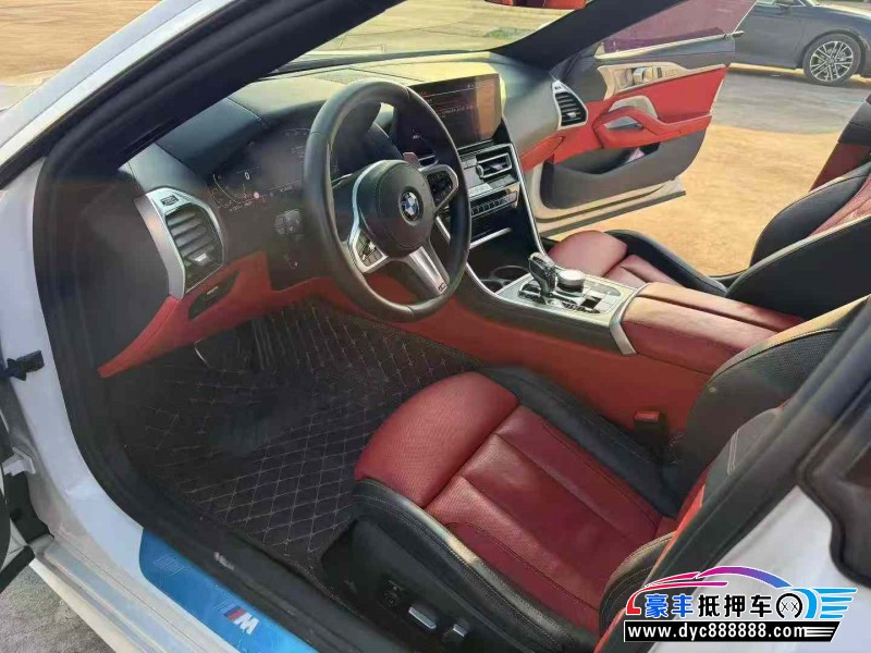 24年宝马8系轿车抵押车出售