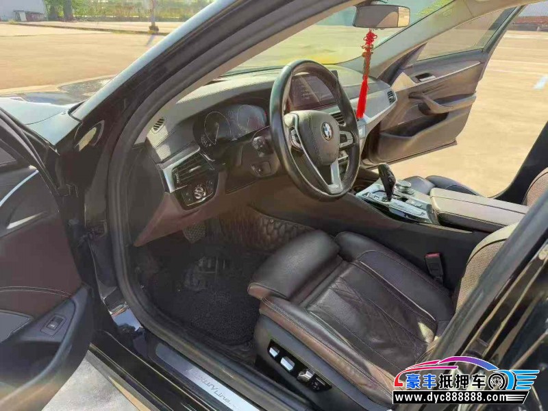 19年宝马5系轿车抵押车出售