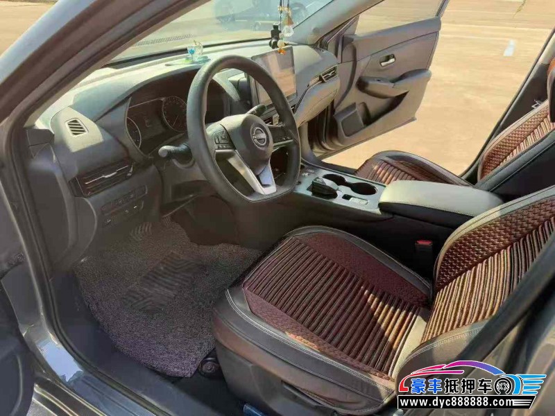 23年日产轩逸轿车抵押车出售