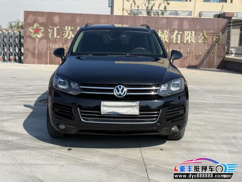 12年大众途锐轿车抵押车出售