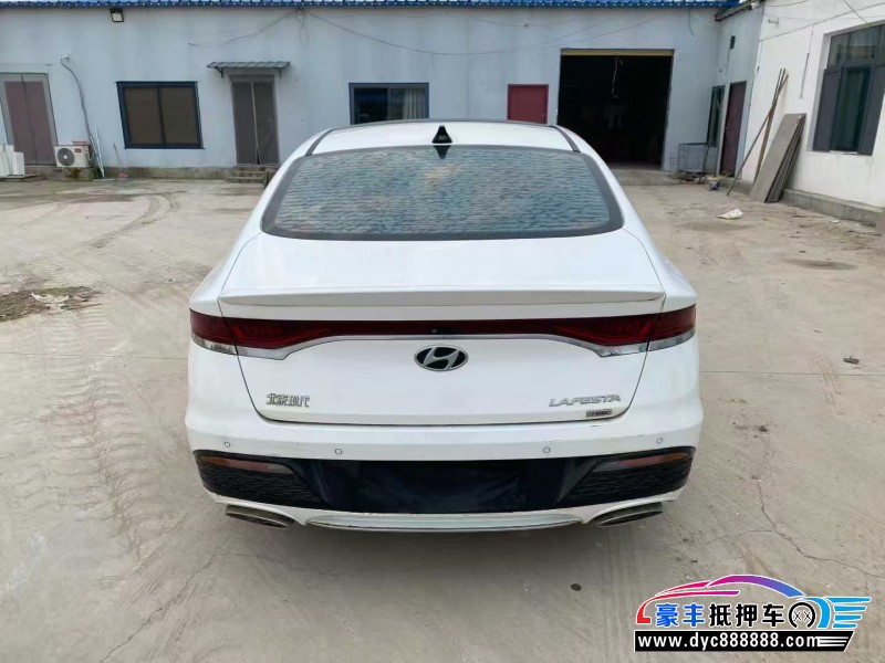 20年现代菲斯塔轿车抵押车出售