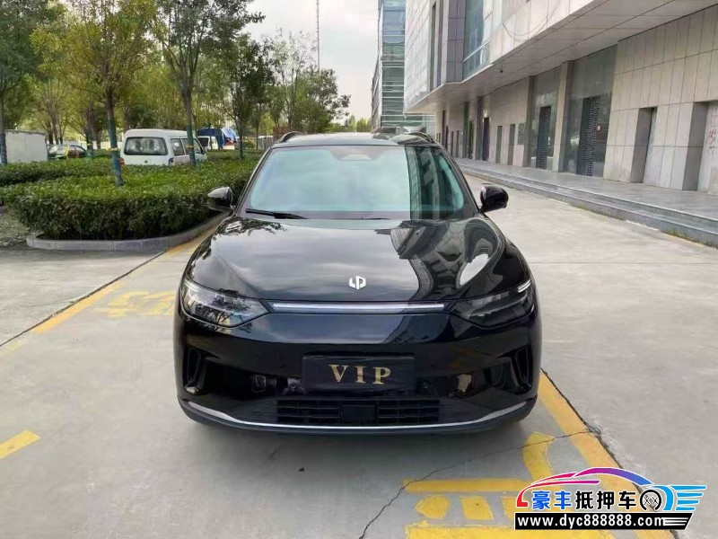 25年零跑C11轿车抵押车出售