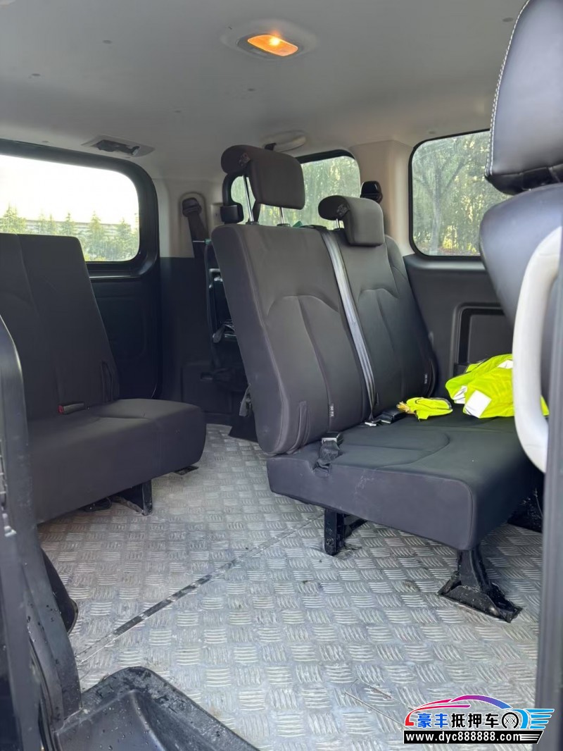 22年江淮瑞风M3轿车抵押车出售