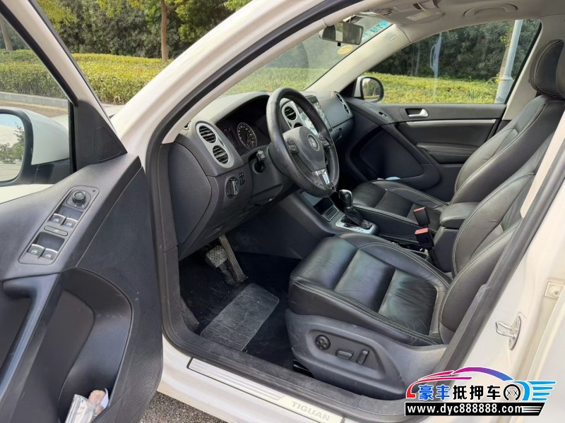 17年大众途观轿车抵押车出售