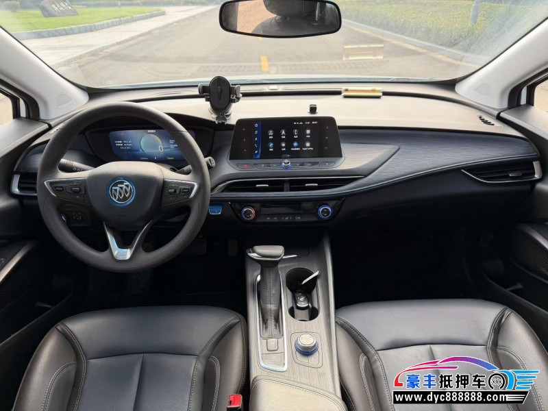 24年别克微蓝轿车抵押车出售