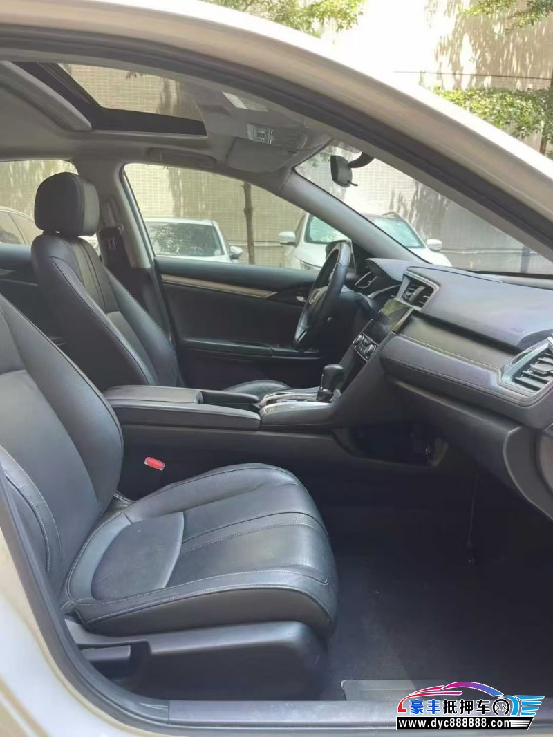 19年本田思域轿车抵押车出售