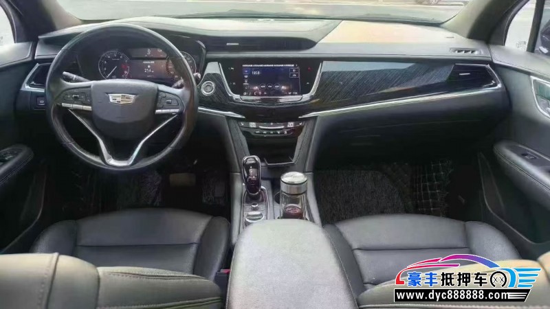 22年凯迪拉克xt6轿车抵押车出售