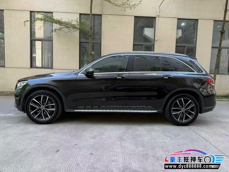 21年奔驰GLC轿车抵押车出售