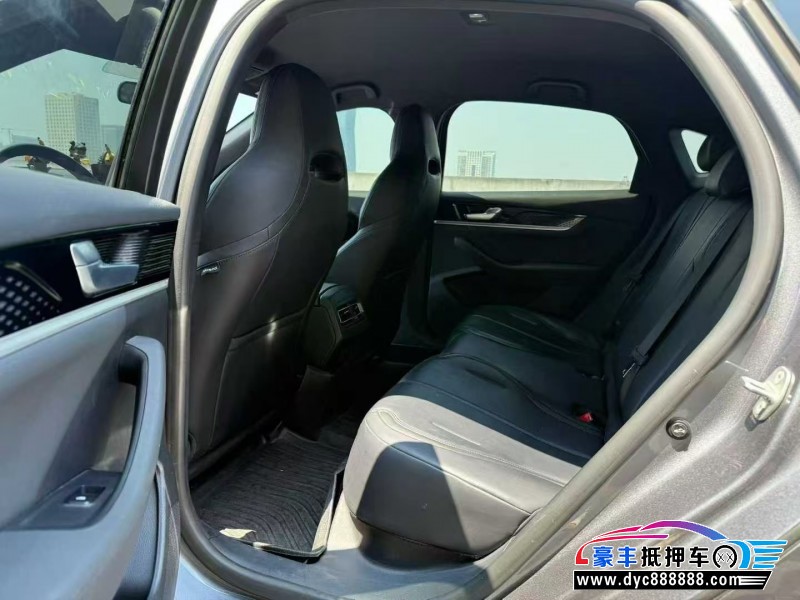 24年比亚迪秦轿车抵押车出售