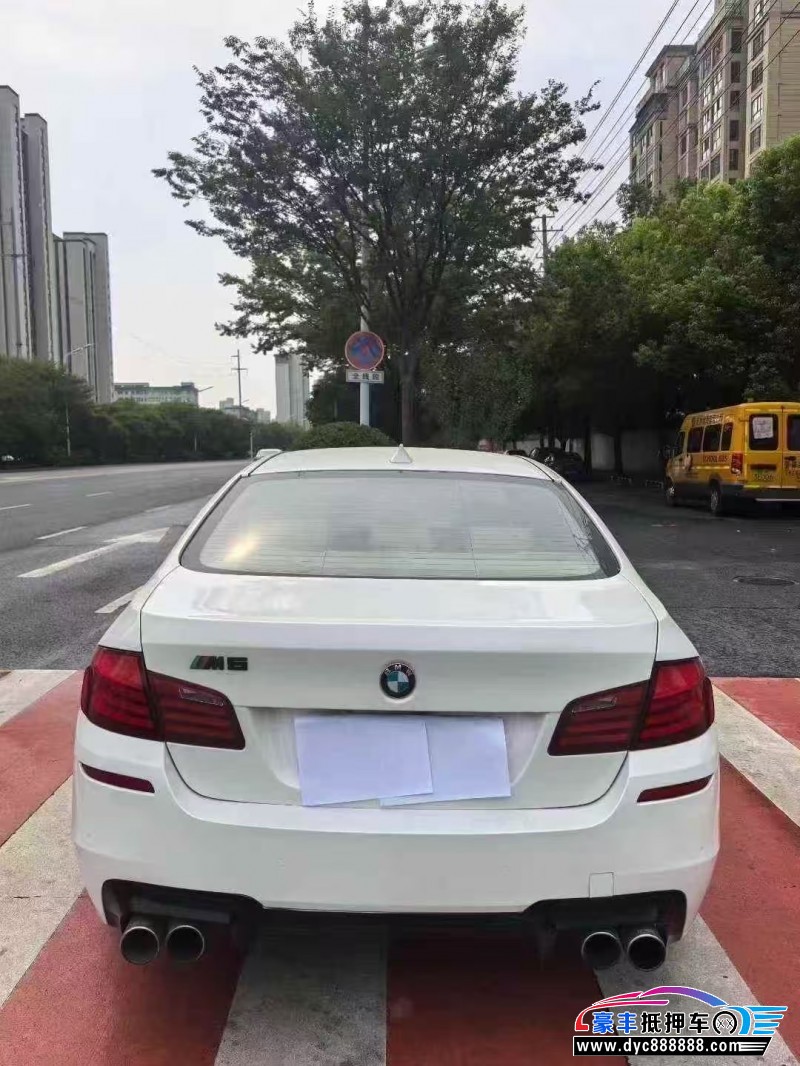 12年宝马5系轿车抵押车出售